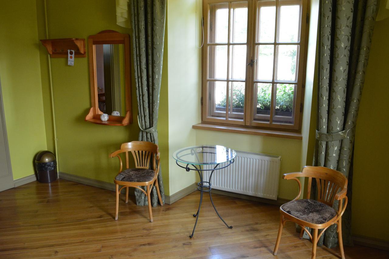 Dundagas Pils Hostel Cameră foto